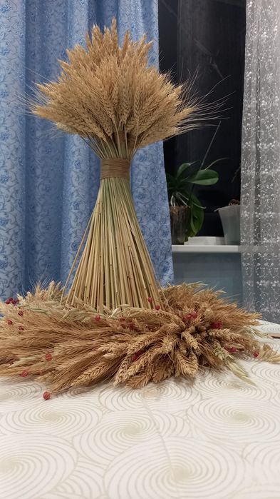 Дідух. Сніп з пшениці або жита