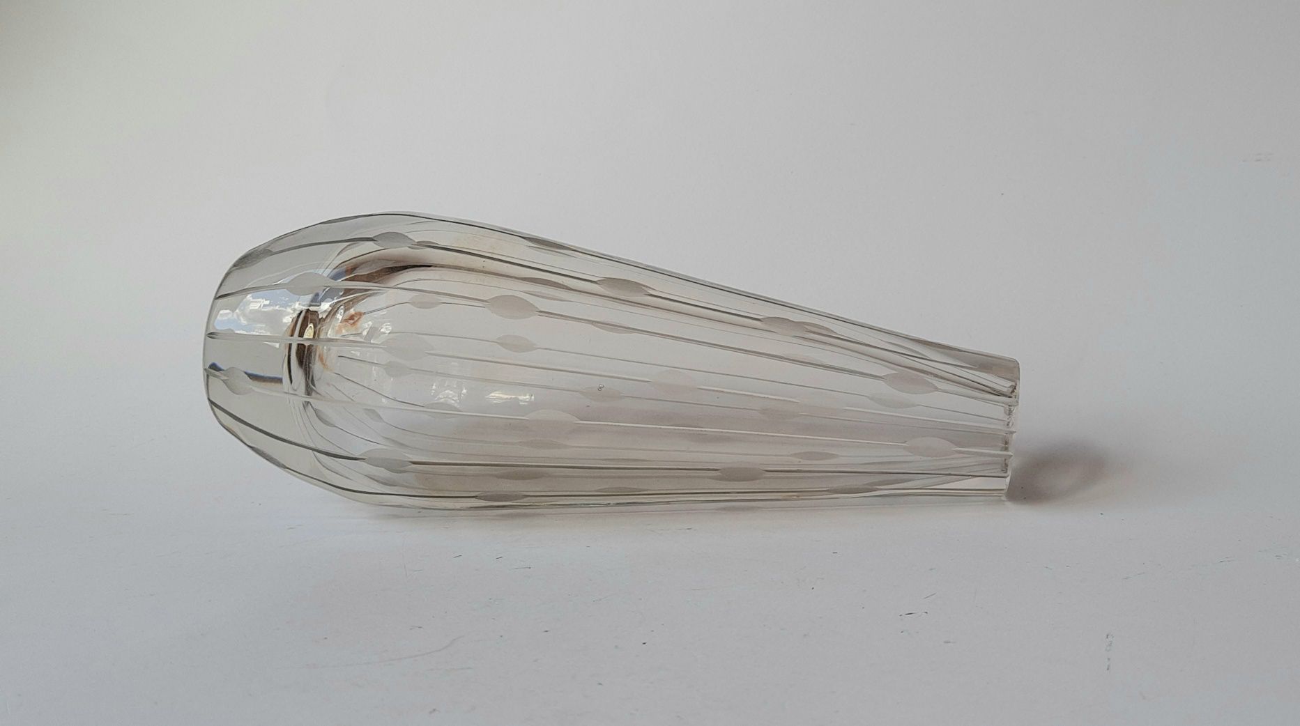 Wazon - flakon - grube szkło ręcznie rżnięte  - antyk