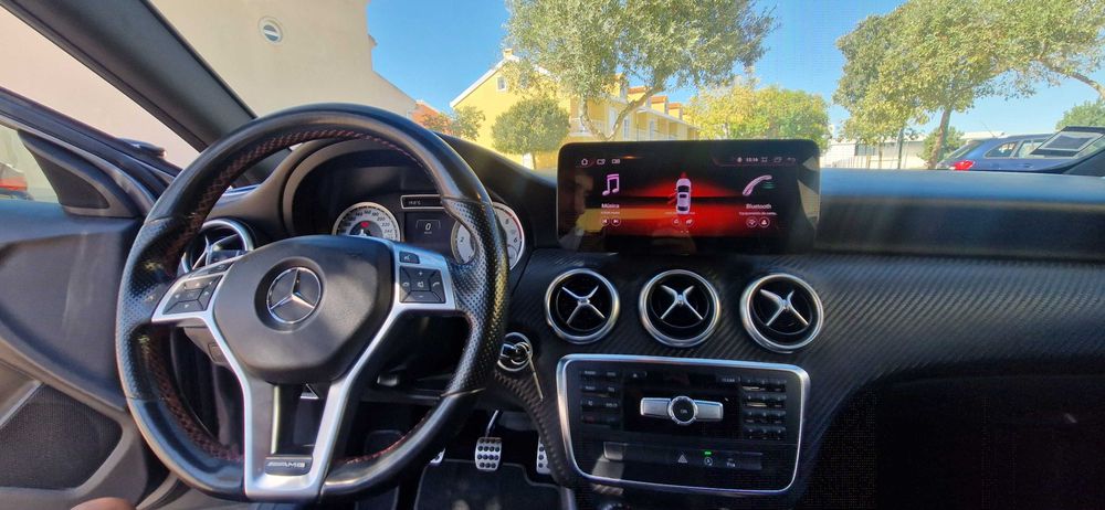 Mercedes-Benz A 180D Full AMG Line