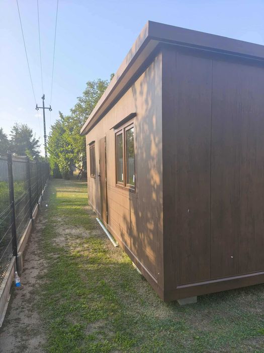 Pawilon z płyty warstwowej 300x600