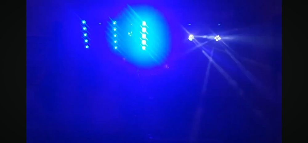 Zestaw oświetlenia dla zespołu, dj-a