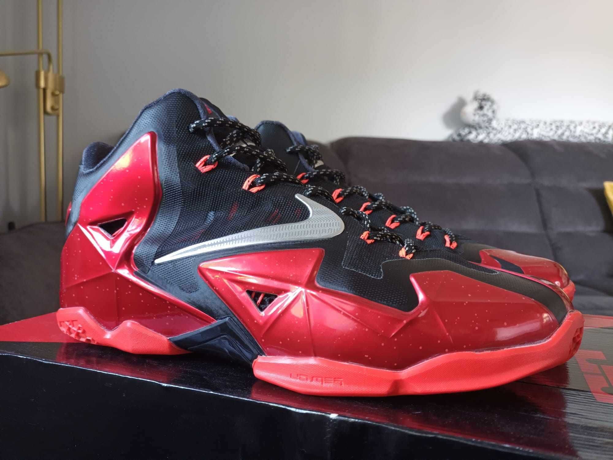 Nike Lebron 11 Away