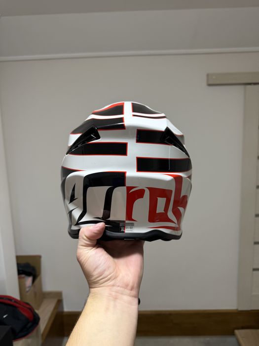 Кросовий шолом Airoh Twist Shading XL