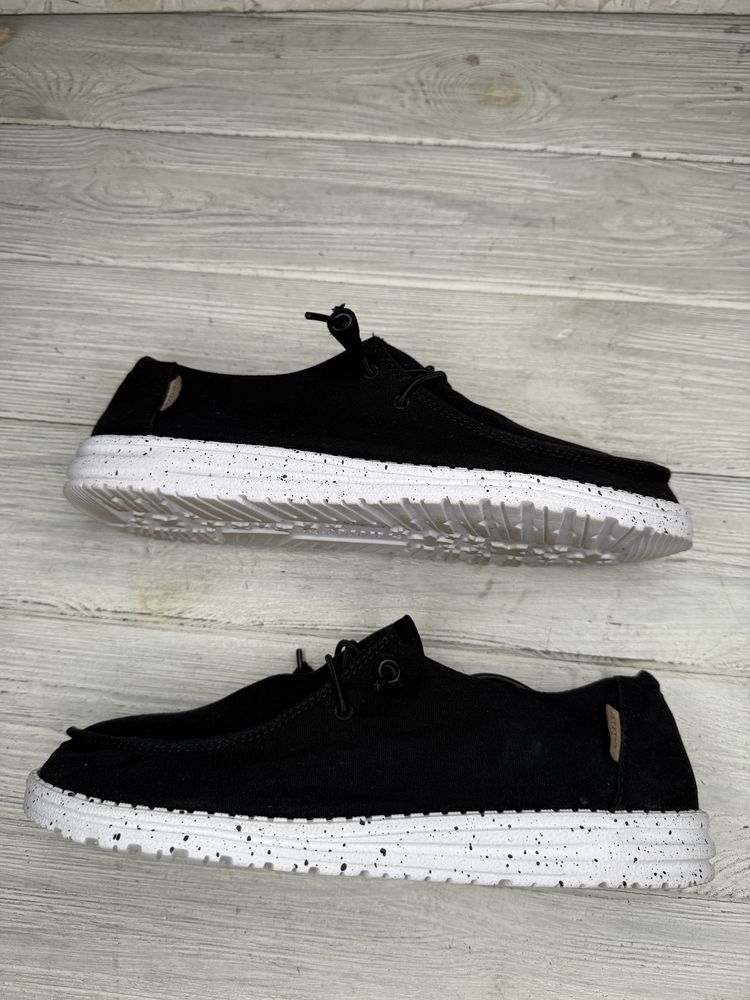 Акция крутые  мокасины hey dude 41-41.5 р