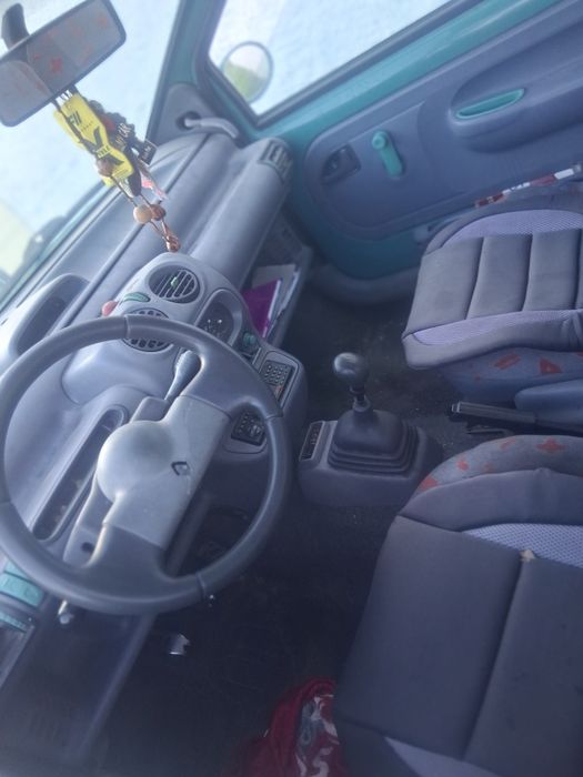 Carro sem documentos para pecas