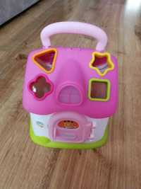 Kolorowy domek sorter na baterie Smily Play