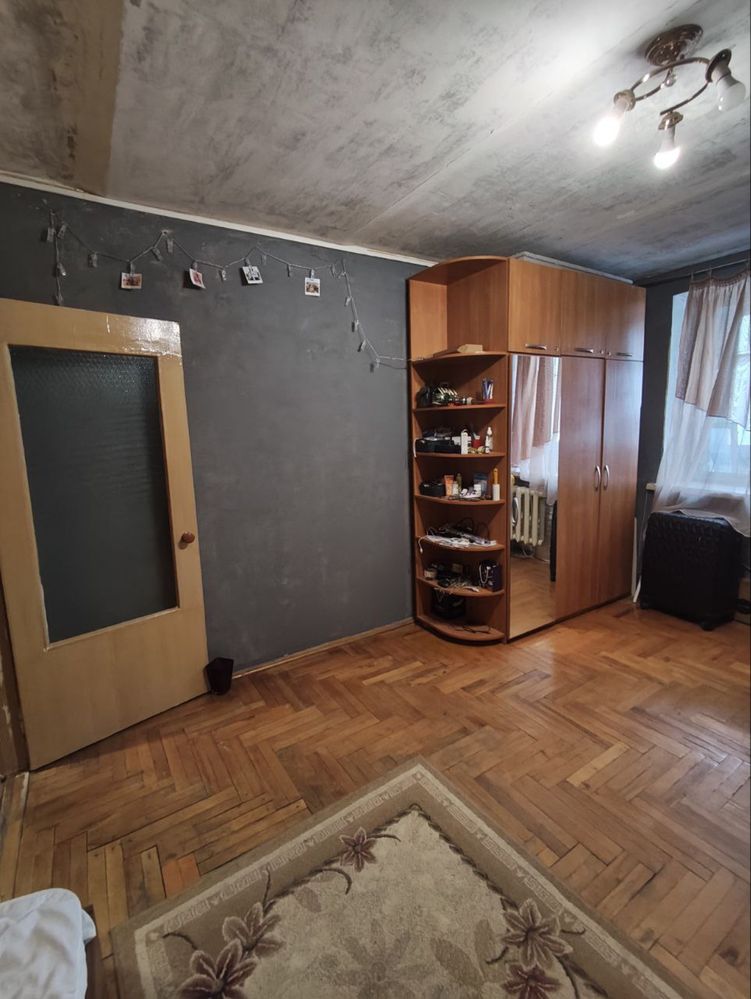 Продам 1к квартиру на О.Поля