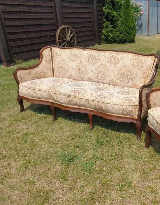Sofa - w starym stylu