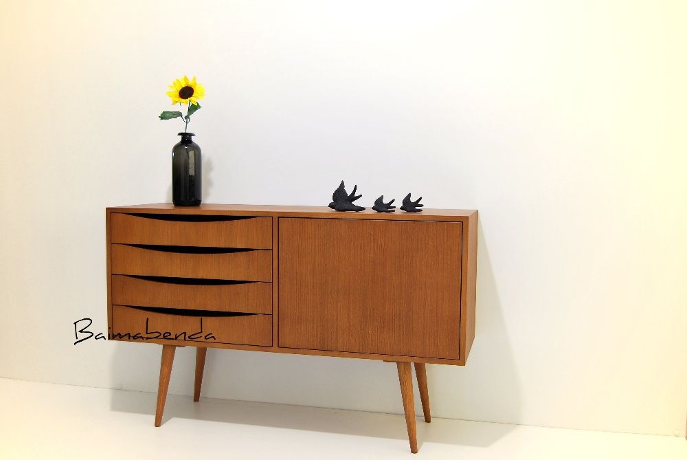 Móvel Aparador / Sideboard / Retro Vintage / Estilo Nórdico