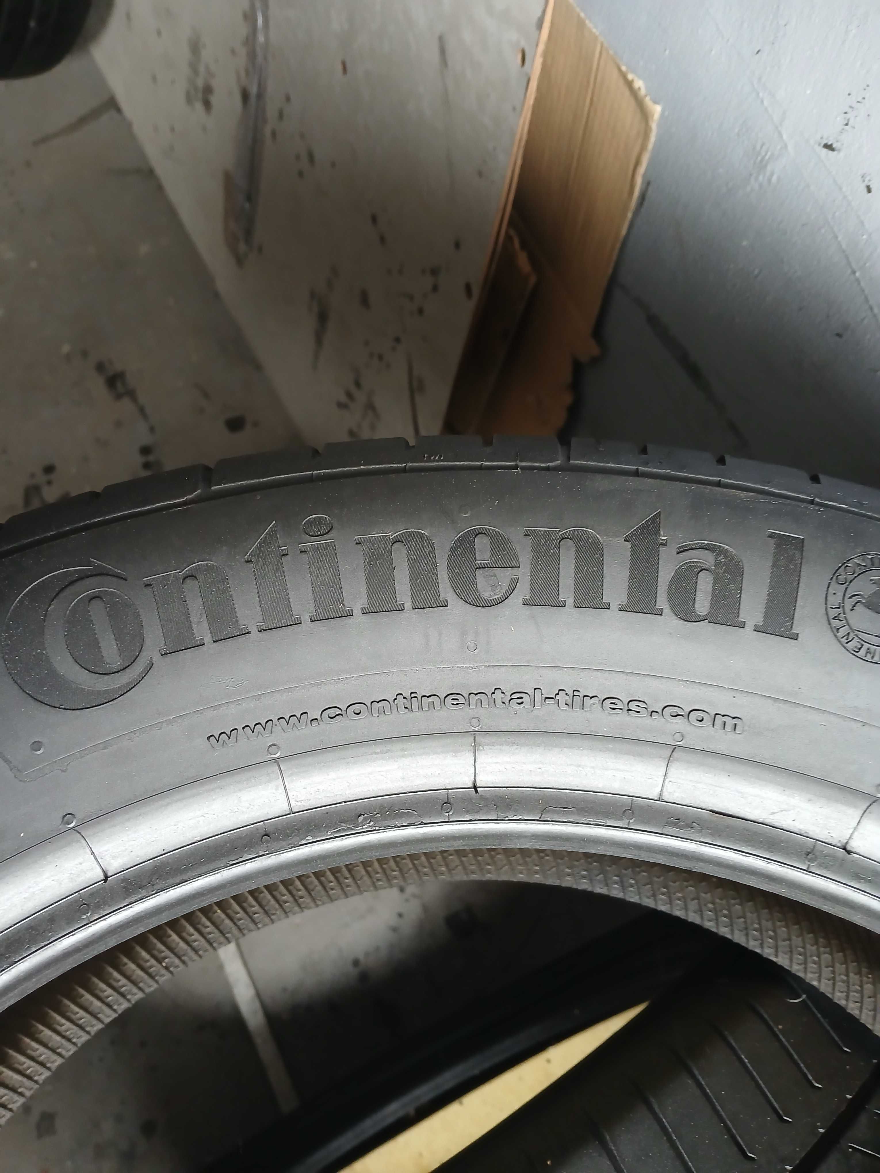 Opony letnie Continental 235/55/19