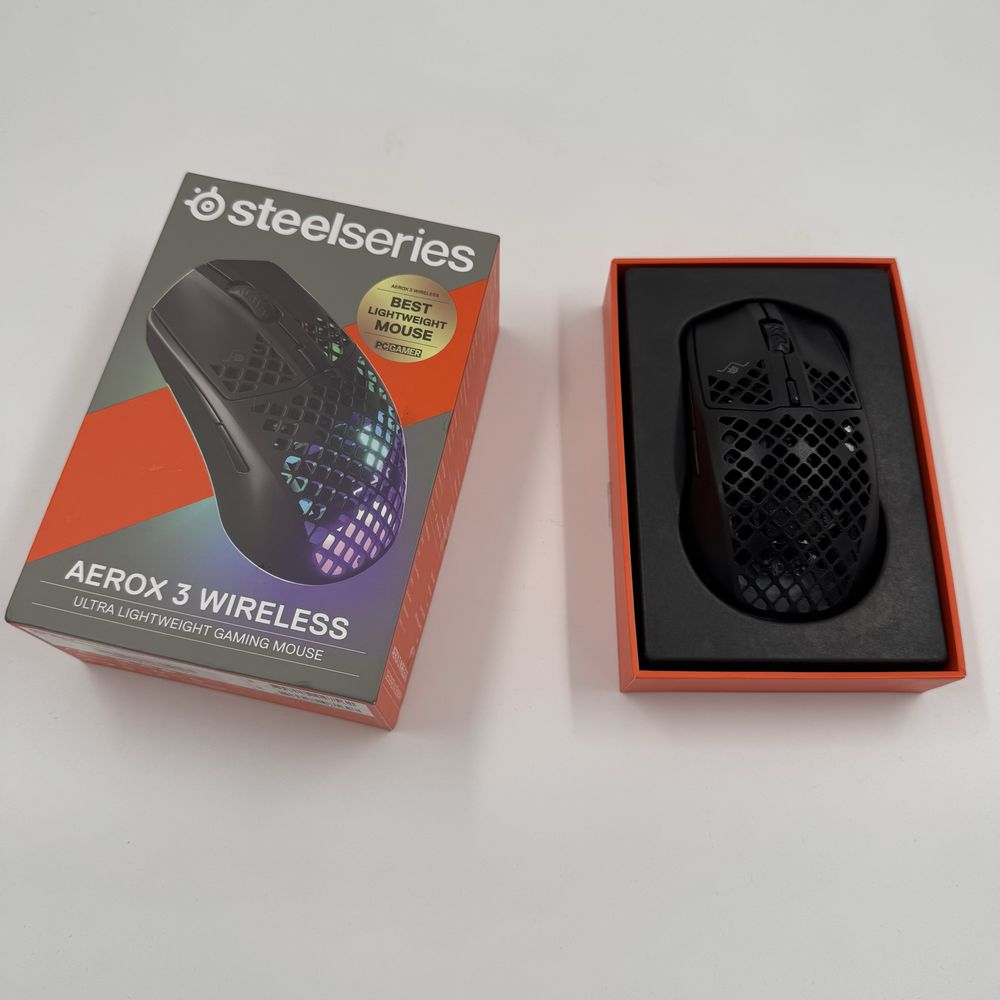Ігрова бездротова мишка SteelSeries Aerox 3 Wireless Чорна