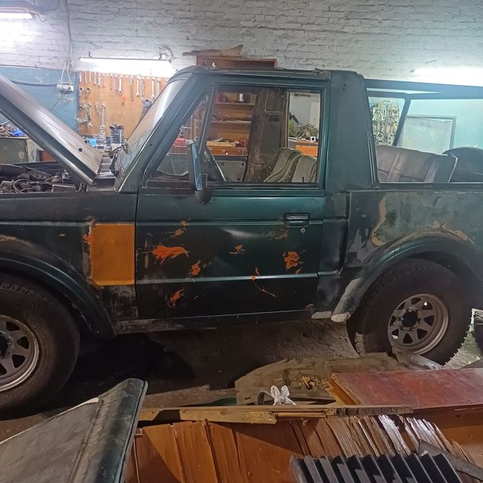 Продам мітсубісі педжеро