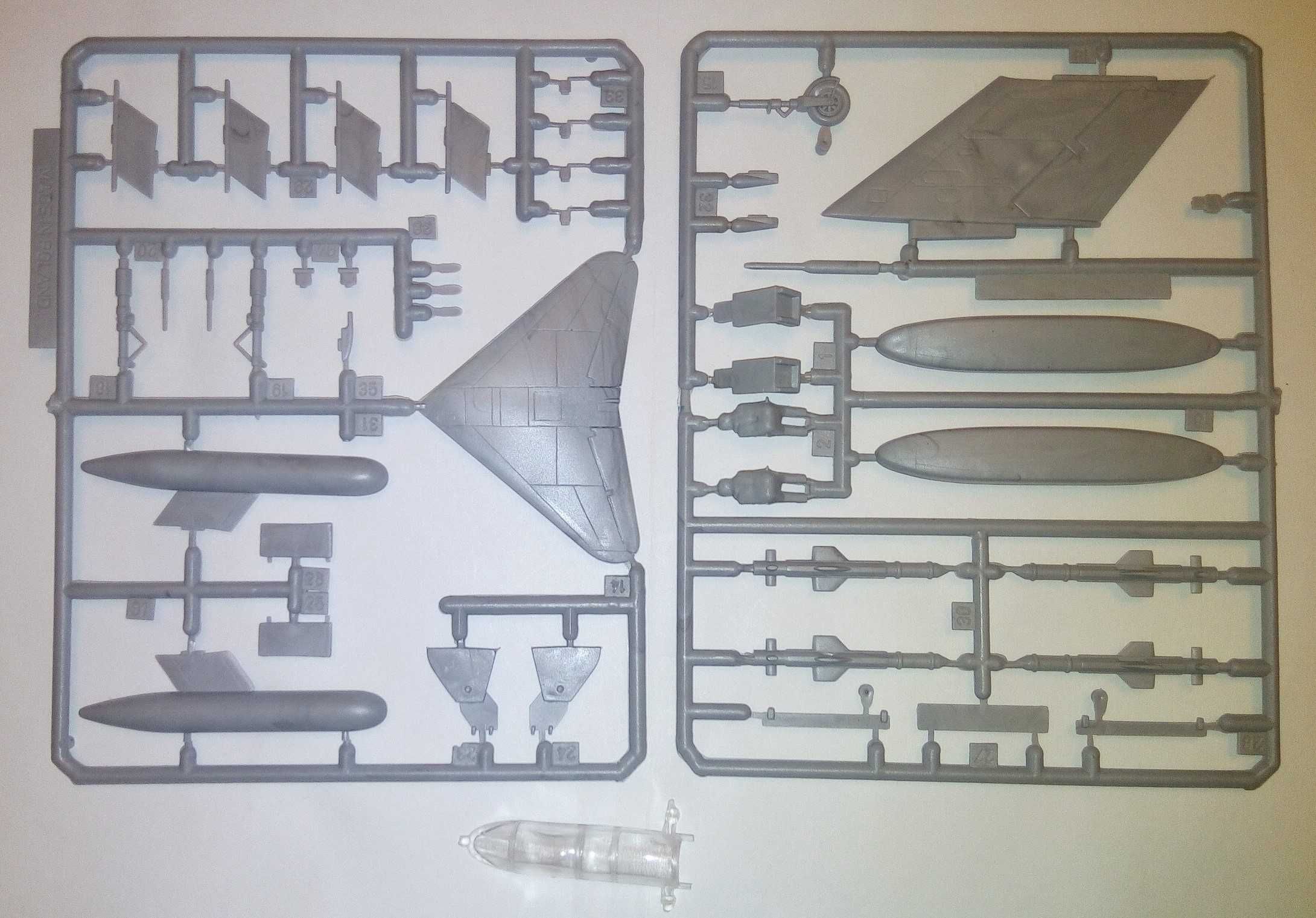 Сборная модель  Gloster Javelin 1/72  Plastyk