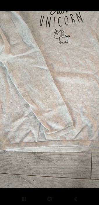 Sweterek z długim rękawem