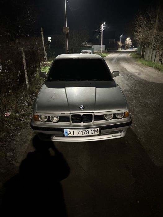 Bmw e34 м50b20.