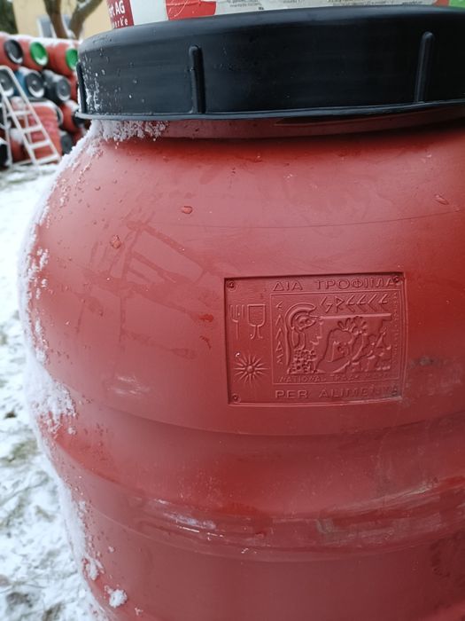Beczki plastikowe 220l. Mauzer.tunel foliowy