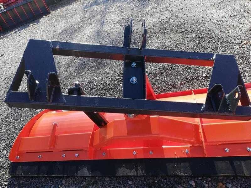 OKAZJA-Spych śnieżny pług do śniegu do tura euro TUZ c-330/360-DOWÓZ