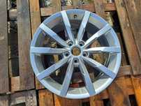 Oryg. VW Passat B8 CC 3G0 3G0601025Q 8j 18 et44 4468 4568