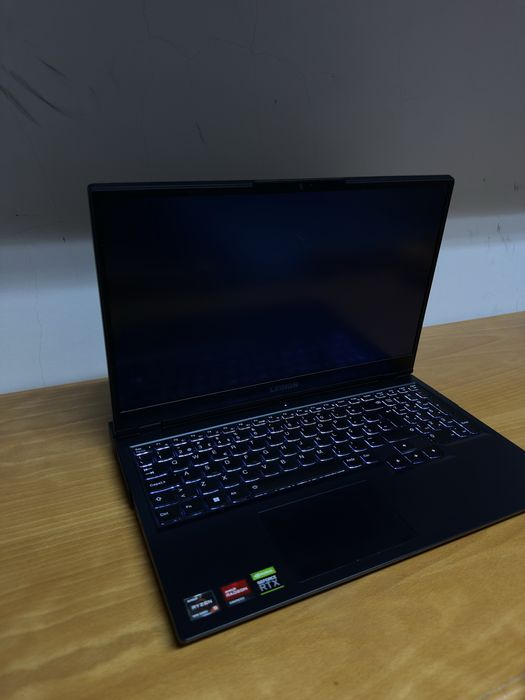 Lenovo Legion 5 – Ryzen 5 5600H + RTX 3060 + 16GB RAM