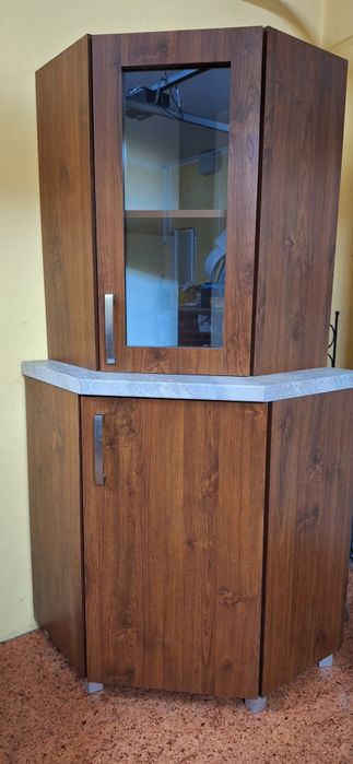 Witryna narożnikowa, zestaw szafek