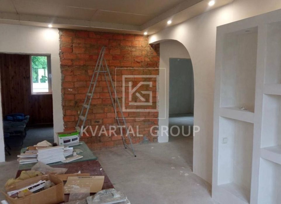 Продаж будинку з максимальним наповненням в Класному місці