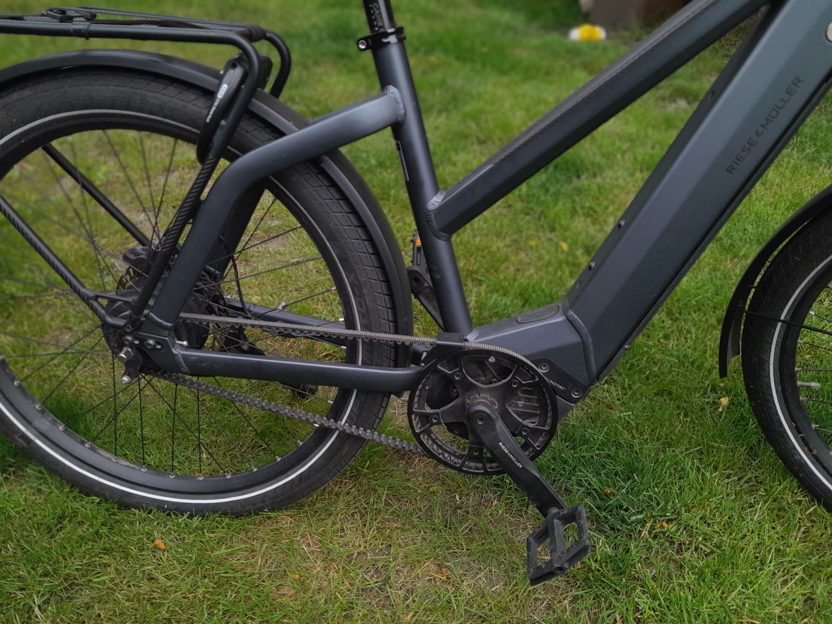 Rower elektryczny Riese&Muller Charger pasek