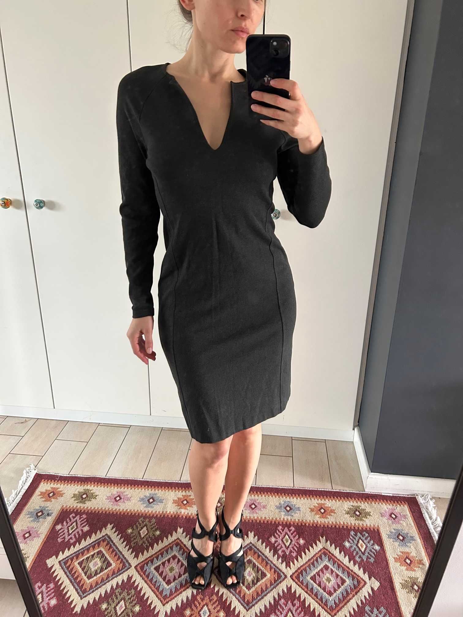 Filippa K minimalizm prosta sukienka midi premium