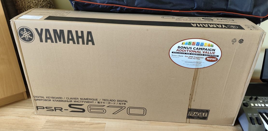 Keyboard Yamaha PSR-s670
