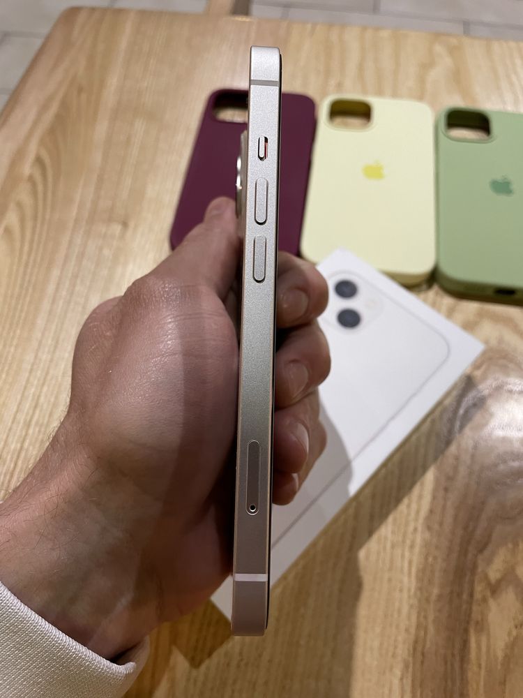 Apple iPhone 13 Neverlock 256 gb, повний комплект