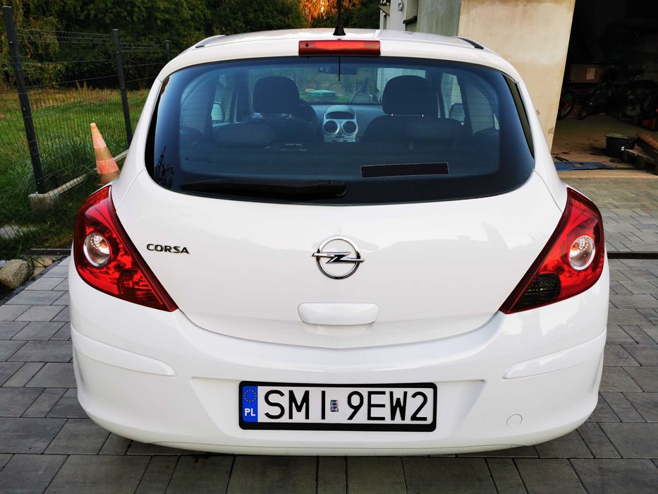 Opel Corsa d 1.2 benzyna