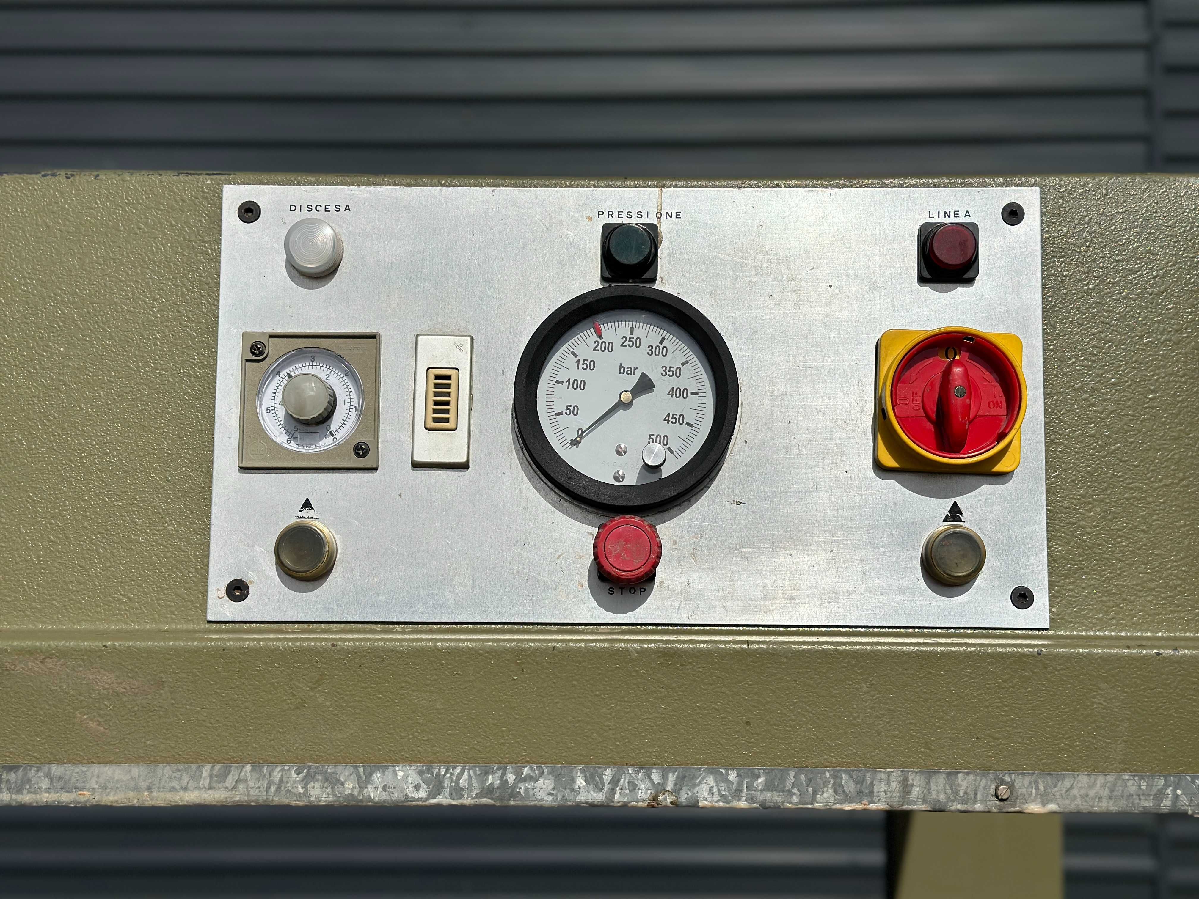 Prasa półkowa hydrauliczna 2500x1200 mm (1341)