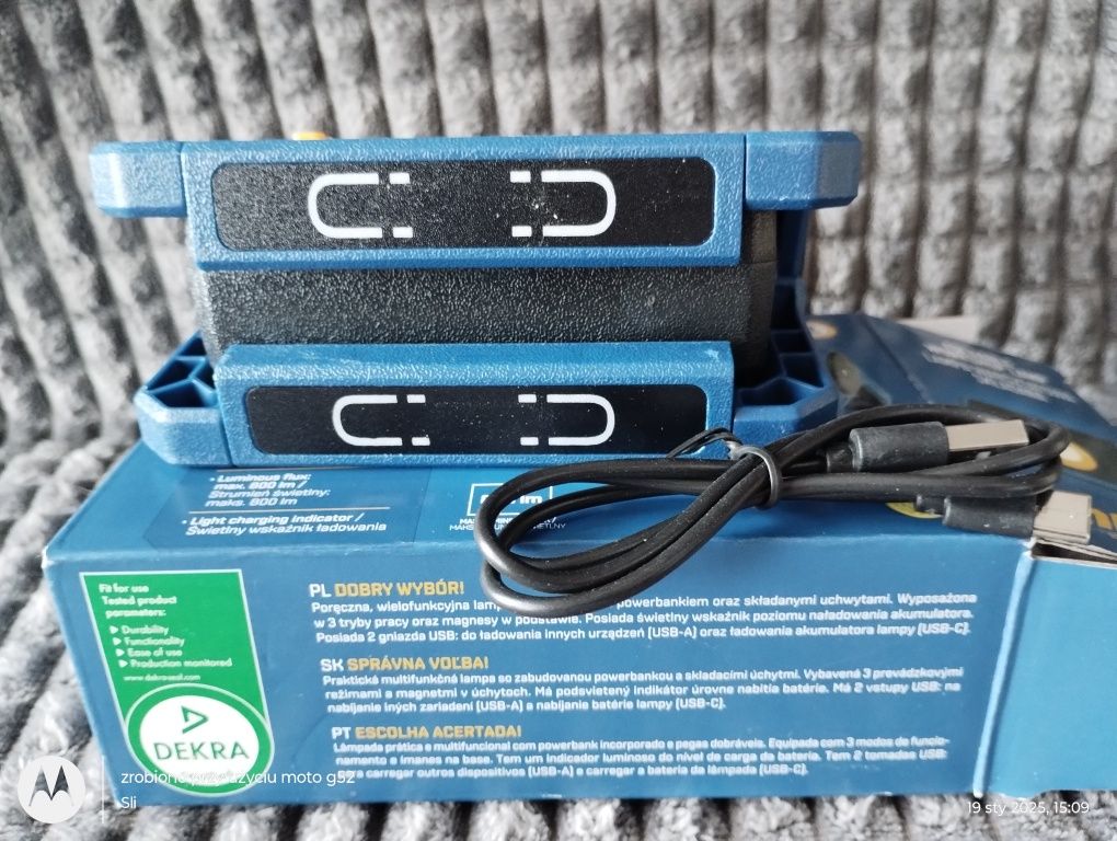 Lampka warsztatowa latarka z magnesem powerbank