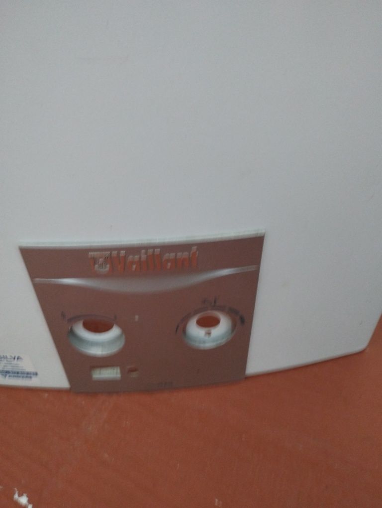 Caldeira a gaz em bom estado de funcionamento