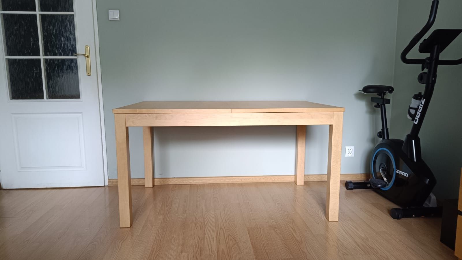 Stół IKEA Bjursta