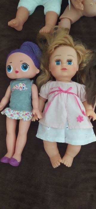 Дитячі ляльки і пупси