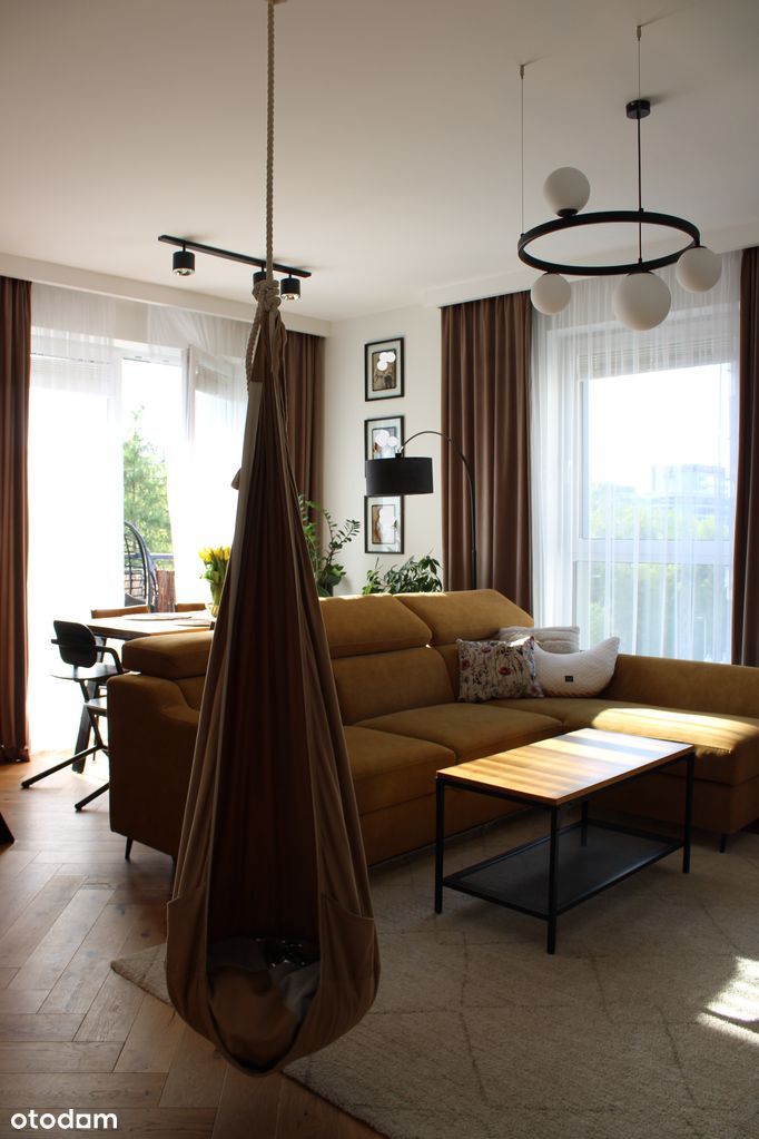 4 pokoje, duży balkon, 2 miejsca postojowe + box