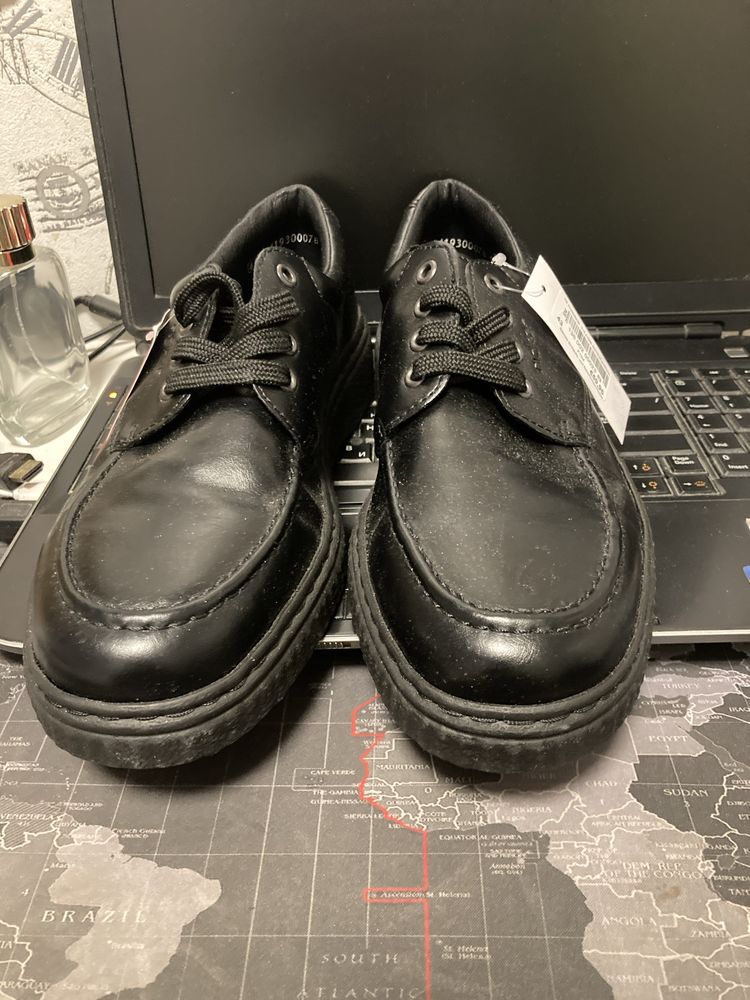 Nowe buty garniturowe Rieker Antistress