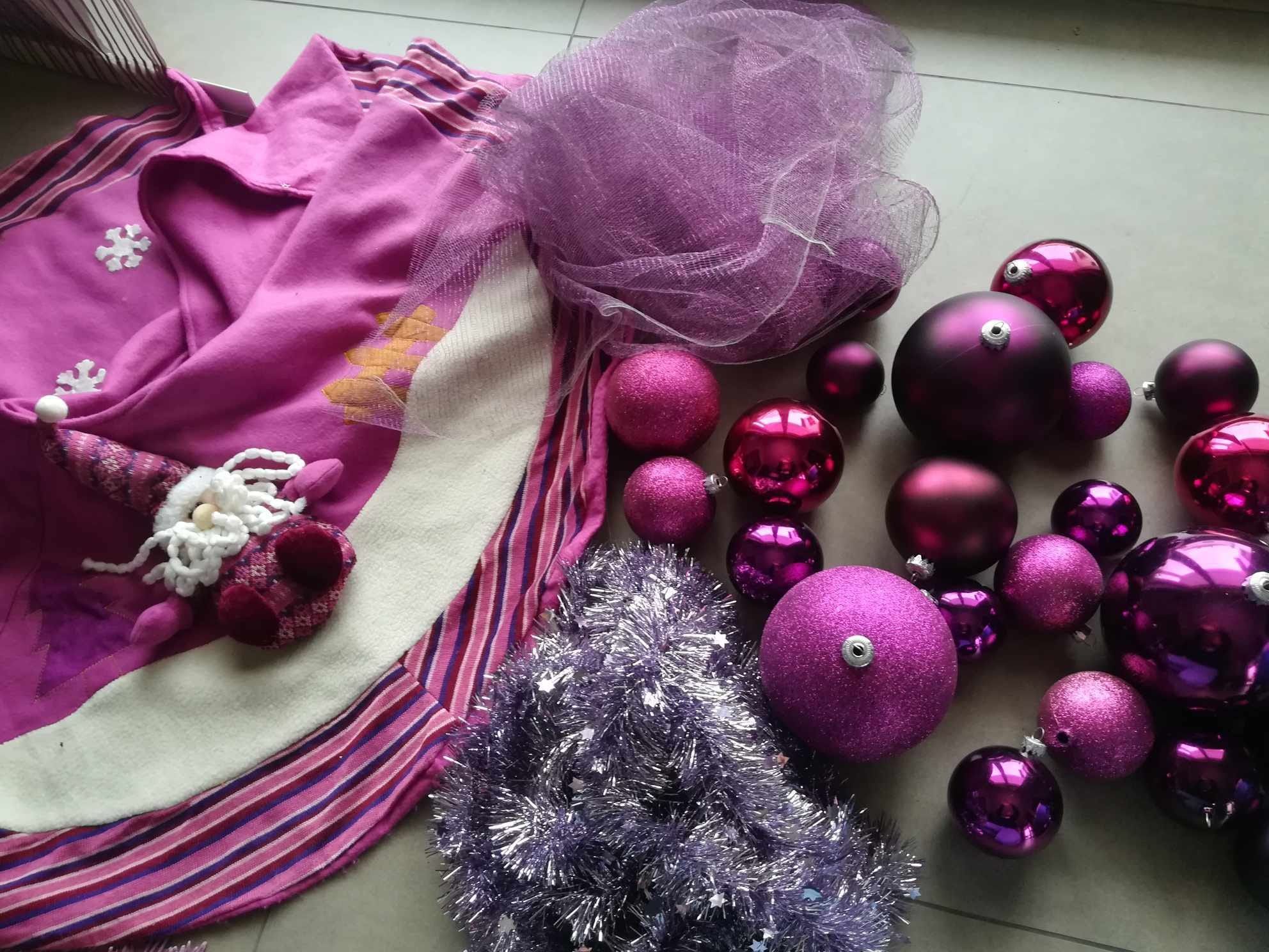 Decoração Natal - bolas e fitas