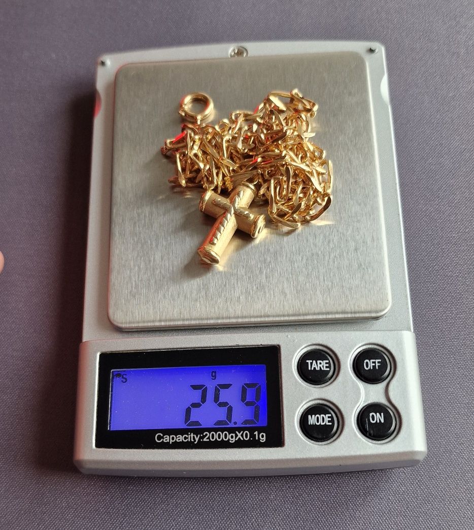 Fio em Ouro Com Cruz 19.2 Quilates