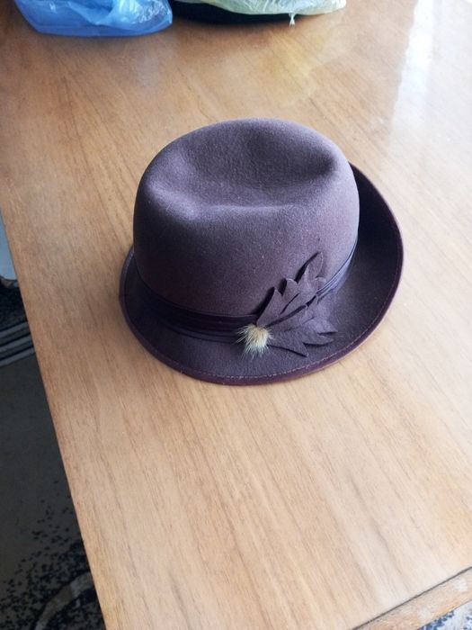 Новий фетровой капелюх
