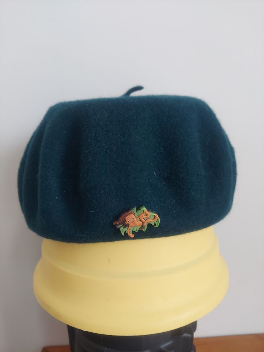 Nowy, stylowy beret dziecięcy zielen butelkowa wełna extra 100%