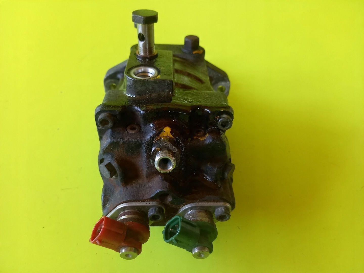 POMPA WTRYSKOWA 2.0 D4D 116 KM 22100-27010 TOYOTA RAV4 II 02R