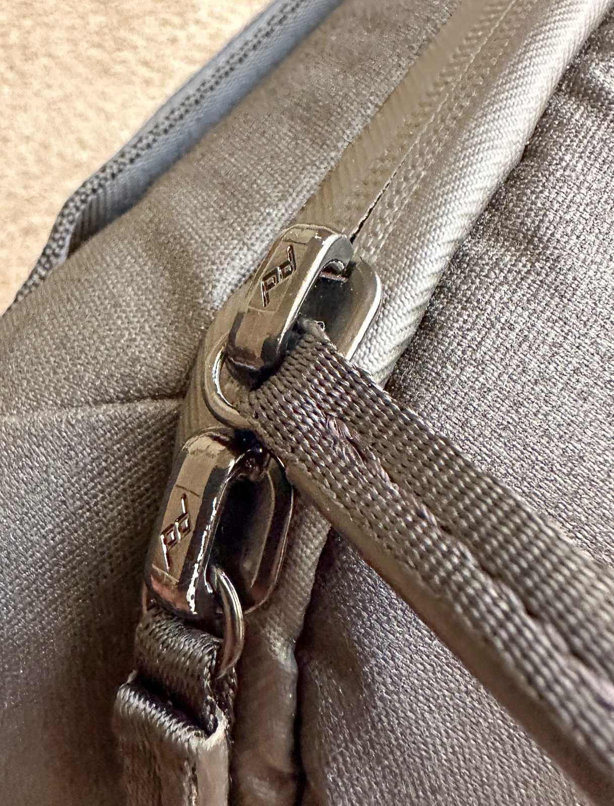 Peak Design Everyday Sling 6L