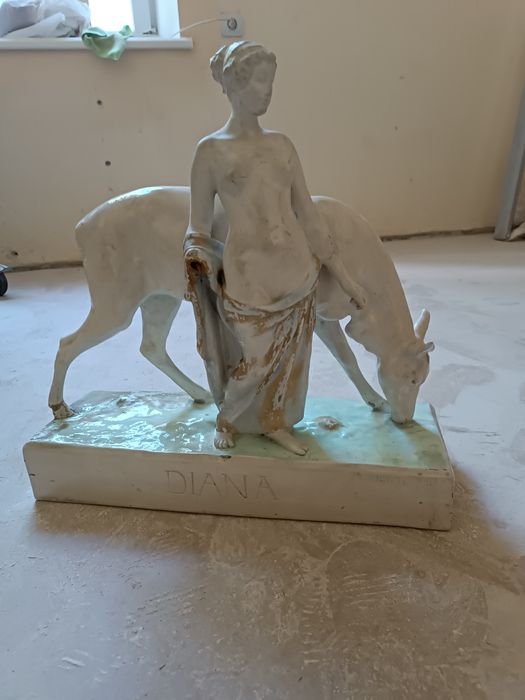Рідкісна статуетка антикварна  Amphora «DIANA, підпис M MORTL FEC