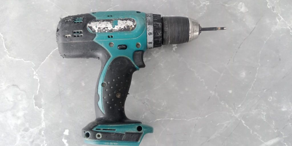 Wkrętarka aku Makita DDF453 18V