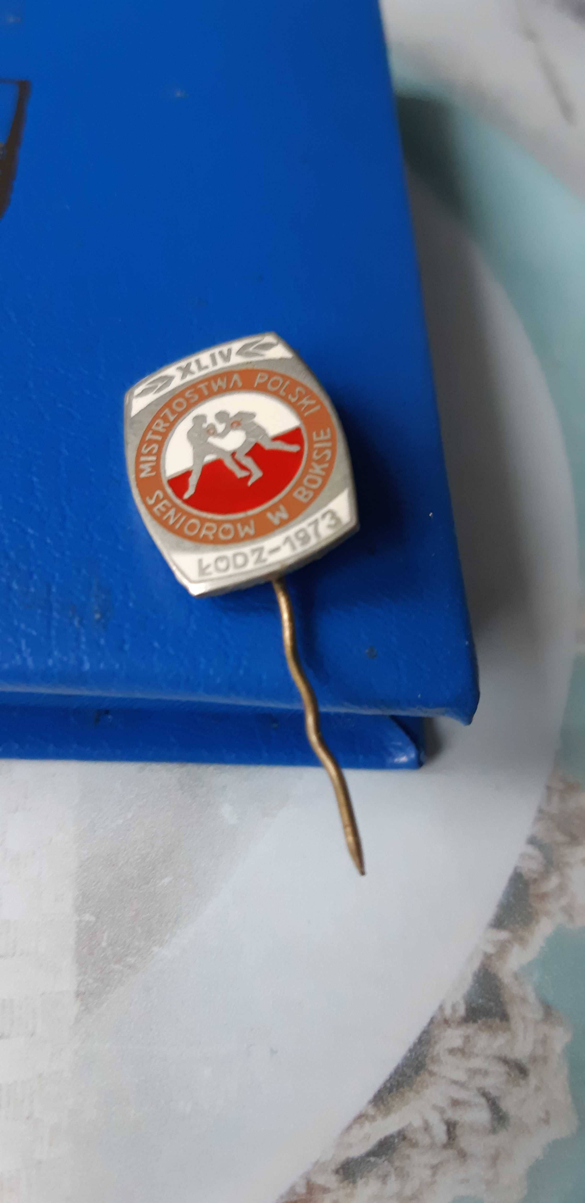 przypinka pins odznaka Mistrzostwa Polski Seniorów w Boksie Łódź 1973