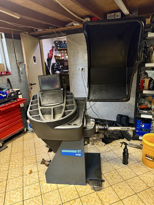 HOFMANN geodyna 7340p – wyważarka kół, sprawna, z osprzętem