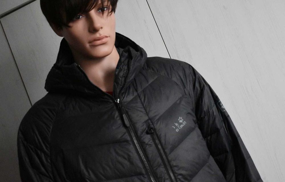 Kurtka zimowa XL puchowa pikowana z kapturem ciepła Jack Wolfskin