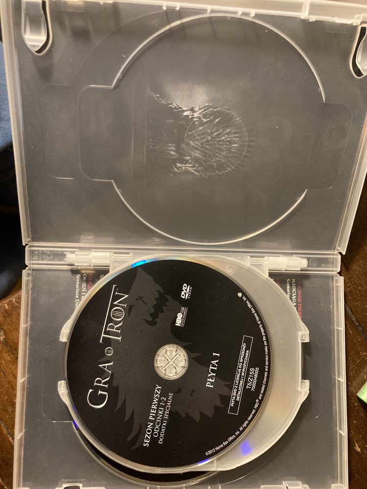 GRA O TRON sezon 1 5 DVD z dodatkami specjalnymi