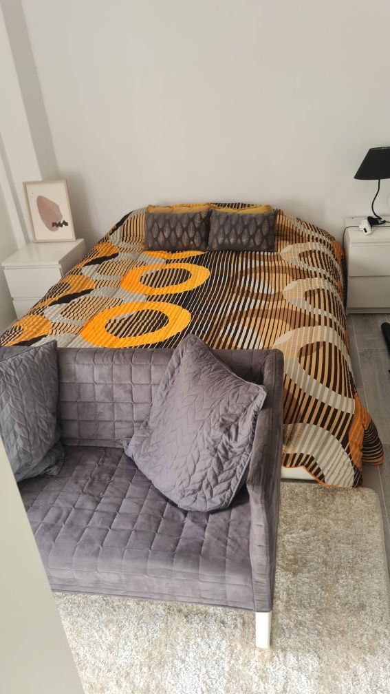 Cama Ikea Malm 200x160 sem cabeceira
